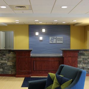 Holiday Inn Express Milford By Ihg